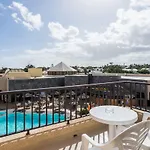 Bluesea Gardens דירה